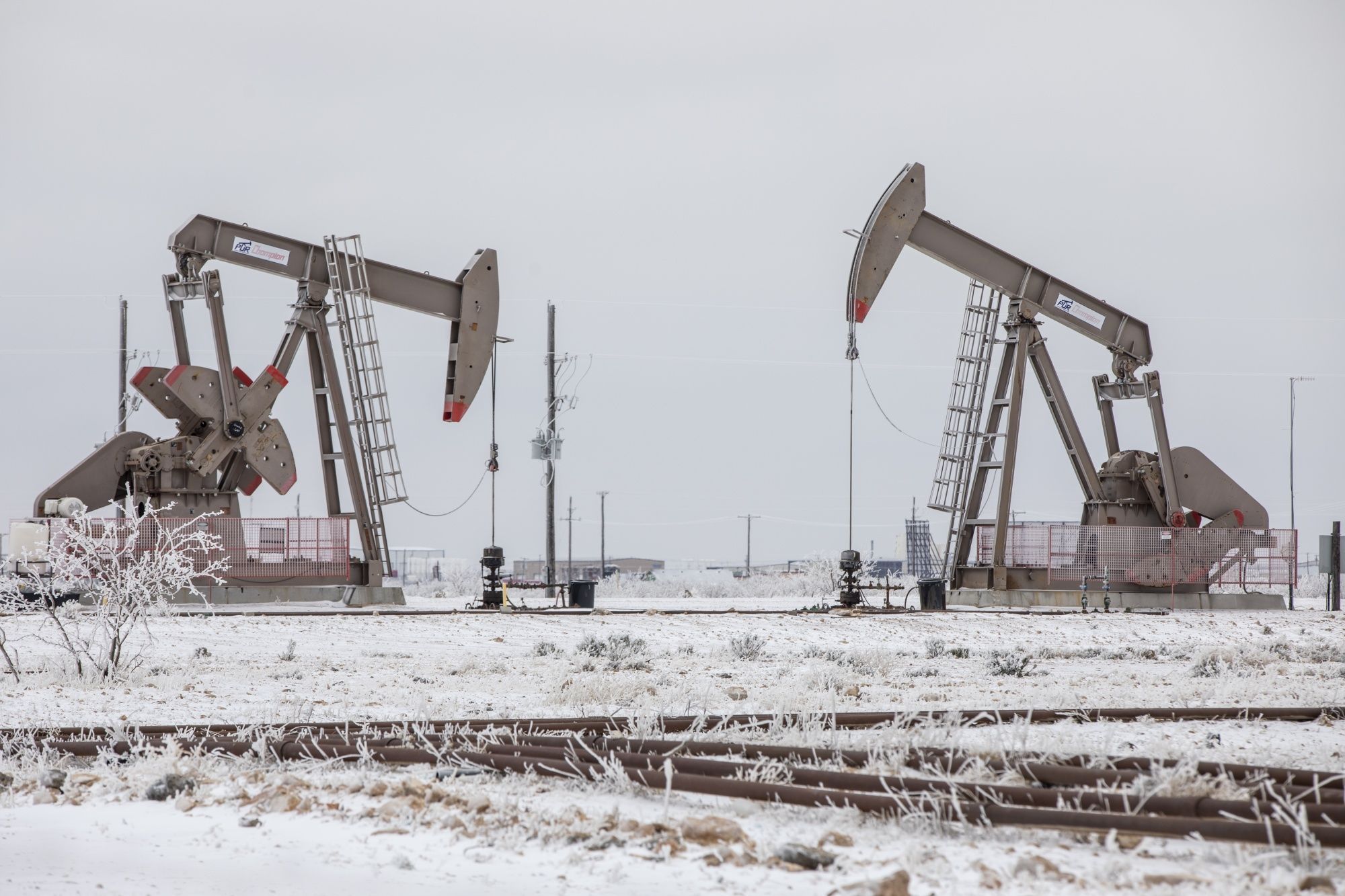 Oil prices rise to the highest point in 13 months