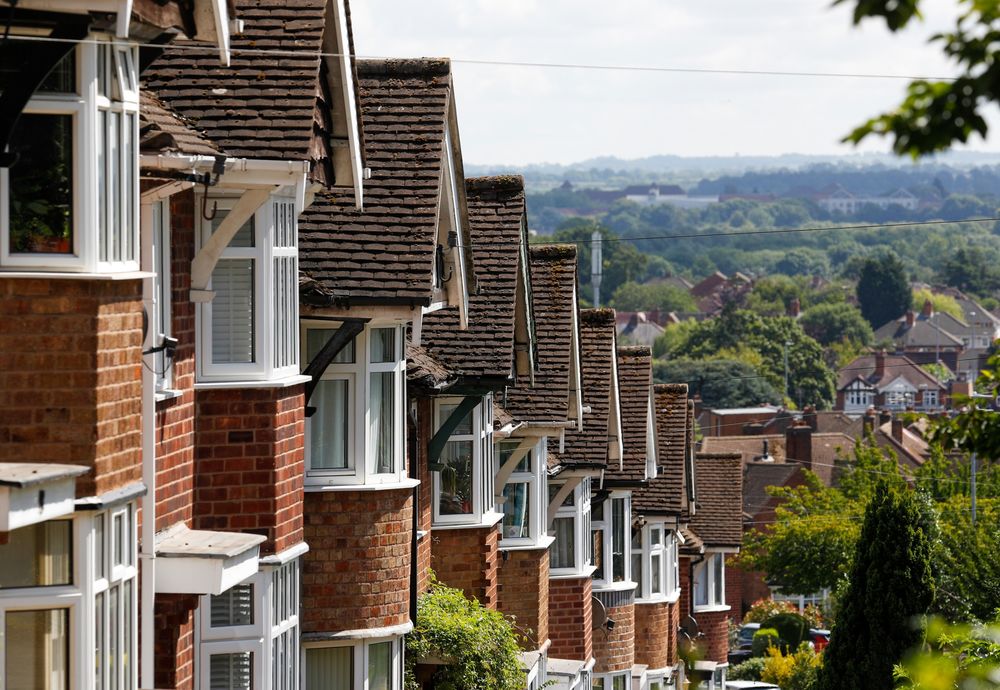 UK house prices fall in July