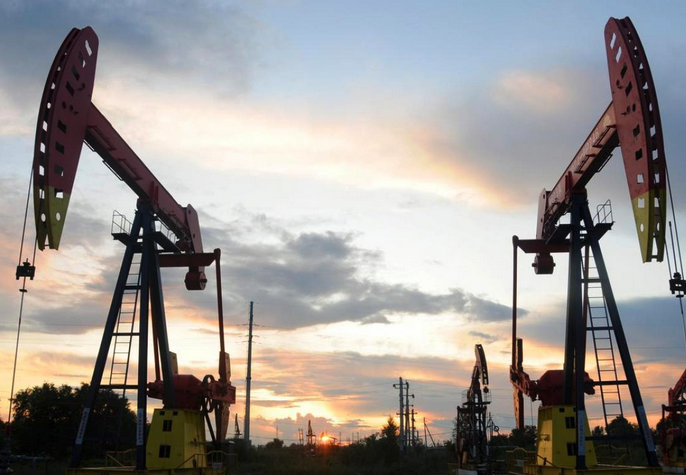 Oil is down 2% as the US dollar rises