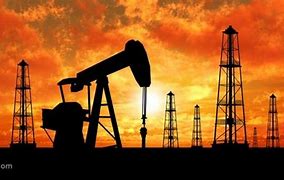 النفط يرتفع 6٪ بعد أن بدأت إسرائيل غاراتها البرية على غزة