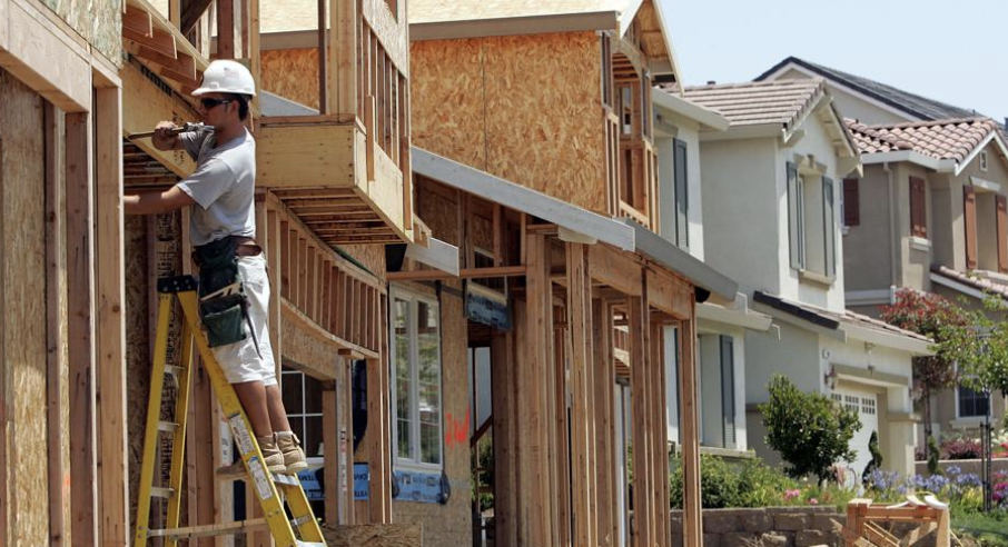 US new home sales fall to lowest level since April 2020 in April