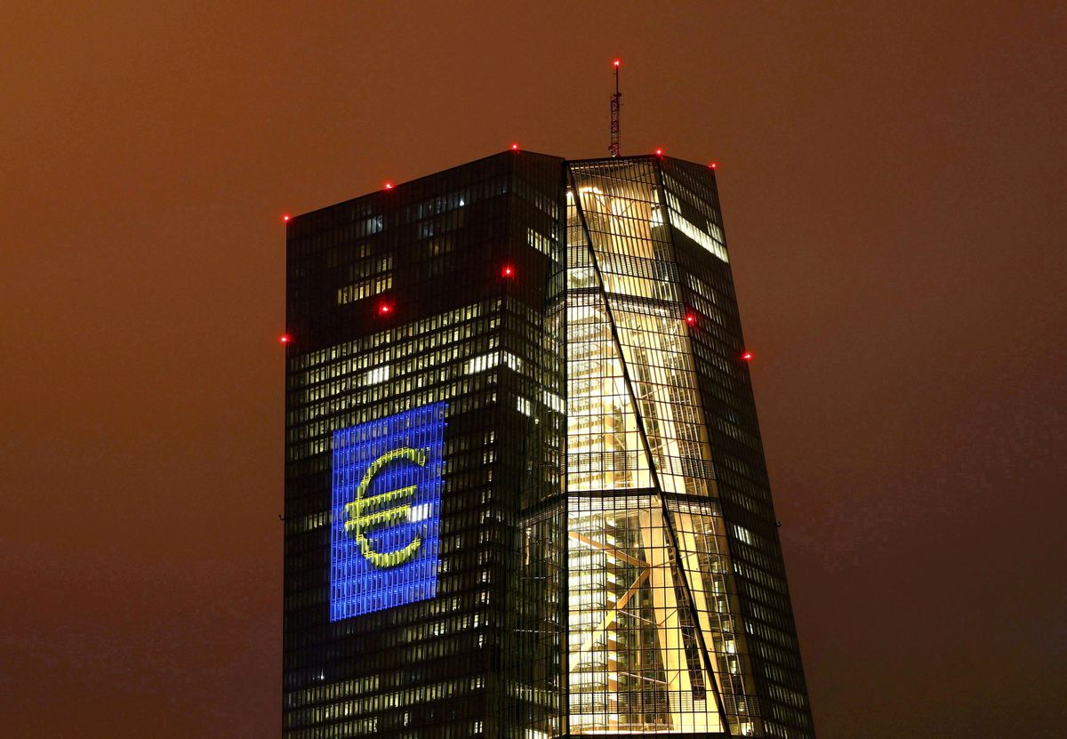 المركزي الأوروبي يتخذ الخطوة الأولى نحو اليورو الرقمي