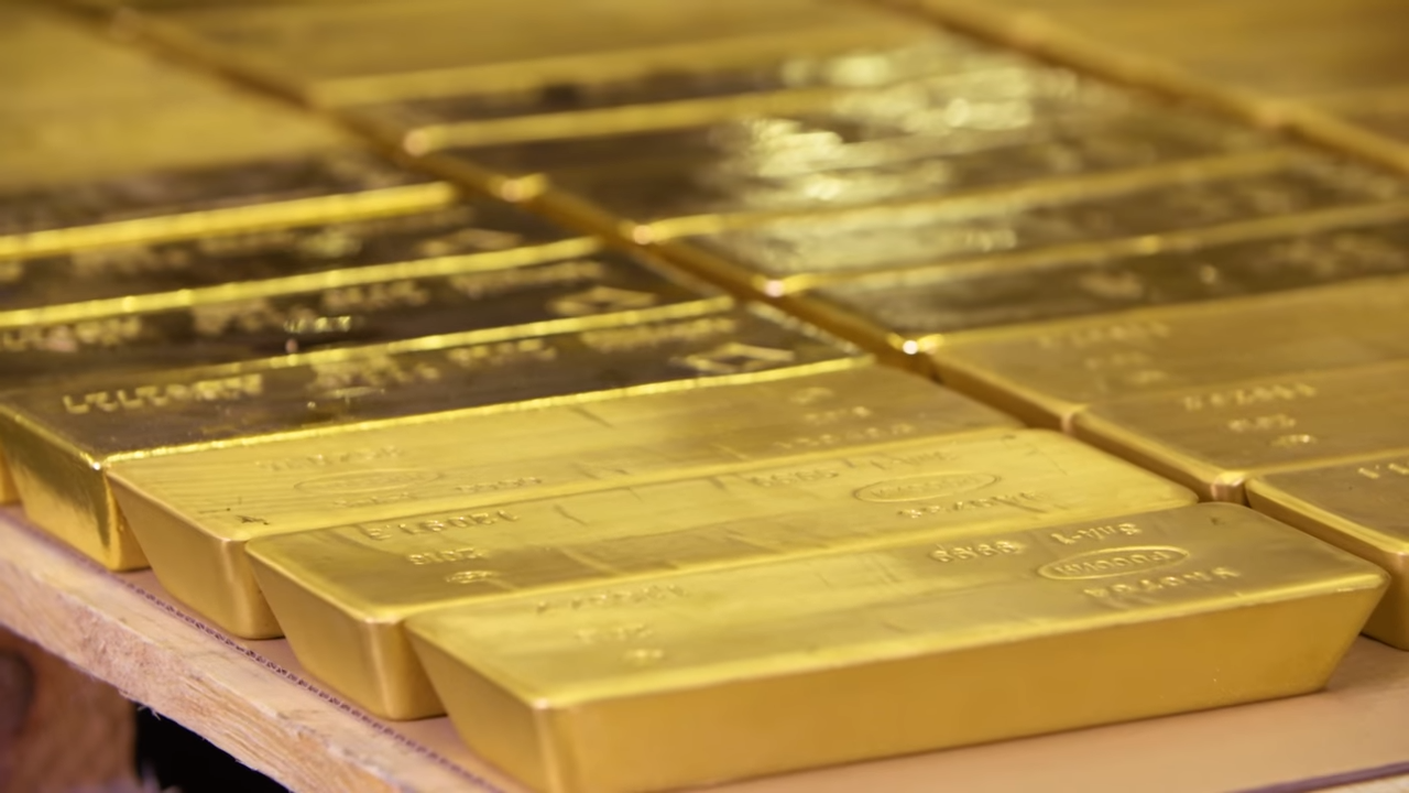 Gold rises with the decline of the US dollar